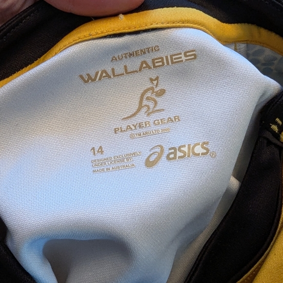 Kids Rugby Shirt by Quantas - Picture 3 of 3